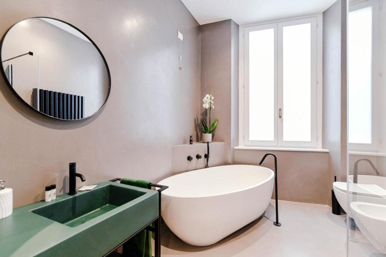 Cathedral Suite - The House Of Travelers Como Luaran gambar